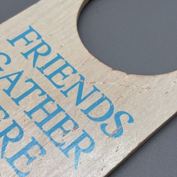 Country Goose Door Hanger Friends Gather Here Figi Graphics 1988 Farmhouse Folk - Picture 6 of 7